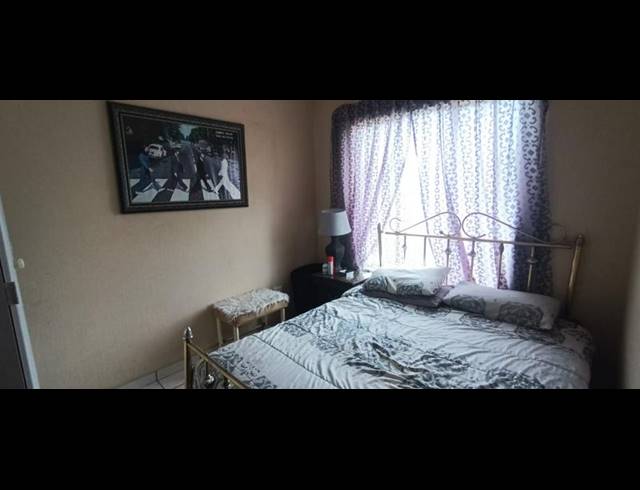 2 BEDROOM PROPERTY TO RENT IN STRUBENSVALLEI